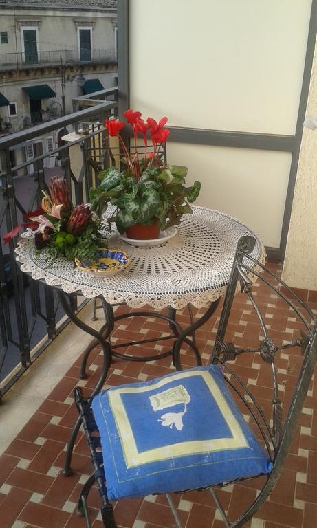 Stanze Barocche Acomodação com café da manhã Modica Exterior foto